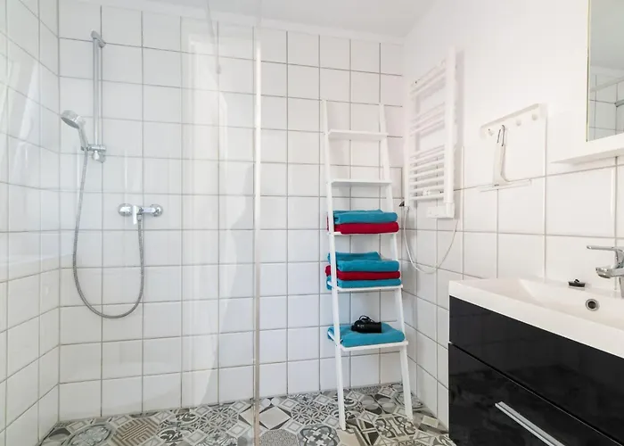 Mit Privater Terrasse By Interhome Сasa de vacaciones