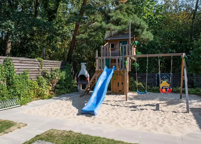 Mit Privater Terrasse By Interhome Сasa de vacaciones *